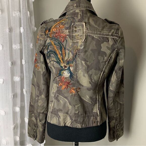 By Deep Branded camouflage button front army jacket with pockets size Medium - Picture 3 of 15